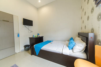 Airy Syariah Pemurus Baru Bumi Mas Raya 25 Banjarmasin Hotel Banjarmasin  Exterior photo
